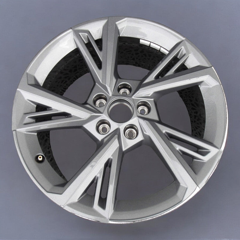 1x Alufelge 18 Zoll 8.0" 5x112 8Y0601025G Audi A3 Rim Wheel