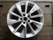 Load image into Gallery viewer, 1x Alufelge 18 Zoll 7.0" 5x112 45ET Glanz Silber 57A601025D Skoda Karoq FEL3512452192he