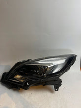 Laden Sie das Bild in den Galerie-Viewer, Frontscheinwerfer Opel Zafira C 39009021 Links Scheinwerfer Headlight