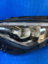 Load image into Gallery viewer, Frontscheinwerfer Mercedes-Benz Cla A1189068400 LED Rechts Headlight