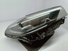 Laden Sie das Bild in den Galerie-Viewer, Frontscheinwerfer BMW 5 G31 G30 MDE15076A 5A388C3041EX2640 Rechts oder Links SCH9933917555az