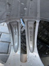 Load image into Gallery viewer, 1x Alufelge 18 Zoll 9.0" 5x120 41ET 7842637 BMW Rim Wheel FEL2874784681ax