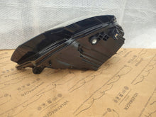 Laden Sie das Bild in den Galerie-Viewer, Frontscheinwerfer Audi A6 C8 4K0941039 Full LED Links Scheinwerfer Headlight SCH4429272882hm