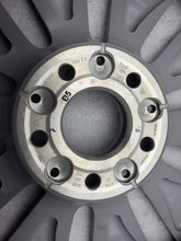 Laden Sie das Bild in den Galerie-Viewer, 1x Alufelge 17 Zoll 7.0" 5x112 48ET A2054012100 Mercedes-Benz W205 Rim Wheel FEL8490685691qg