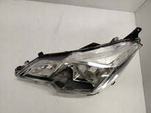 Laden Sie das Bild in den Galerie-Viewer, Frontscheinwerfer Mitsubishi Space Star 8301D445 Links Scheinwerfer Headlight