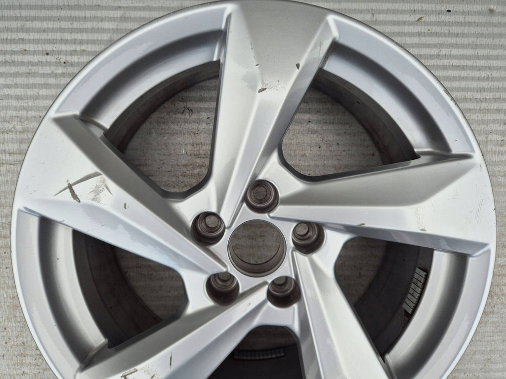 1x Alufelge 18 Zoll 7.0" 5x112 43ET 83A601025H Audi Q3 Rim Wheel FEL9227529180et