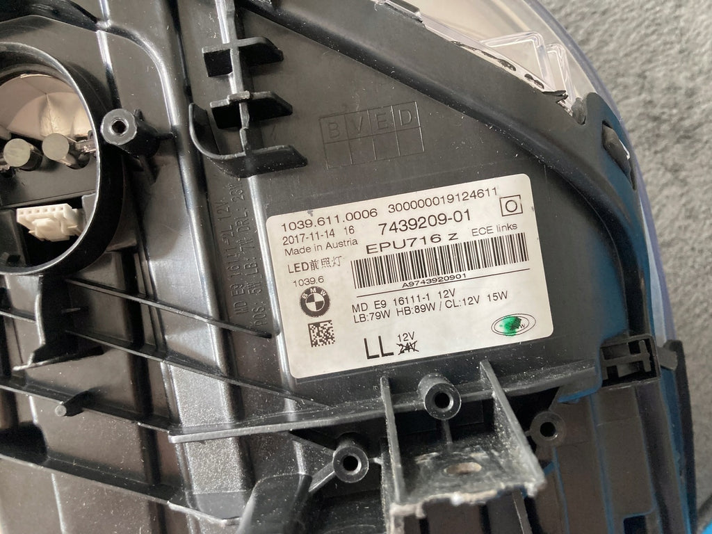 Frontscheinwerfer BMW 5 G31 G30 7439210 7439209 LED Rechts oder Links