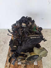 Laden Sie das Bild in den Galerie-Viewer, Motor Ford Mazda III Bt50 WLAE 2.5 TDCI 97PS 71kW Diesel Engine Komplett MOT5685123035ou