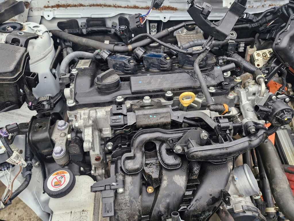 Motor Toyota Yaris M15A-FXE 21TKm 2021 Hybrid Engine Unkomplett