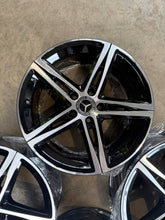 Load image into Gallery viewer, 4x Alufelge 18 Zoll 7.5" 5x112 49ET Glanz Schwarz A1774010700 Mercedes-Benz FEL4034730344pq