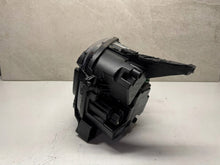 Laden Sie das Bild in den Galerie-Viewer, Frontscheinwerfer Jeep 522187170 Ein Stück (Rechts oder Links) Headlight SCH5128274743rg