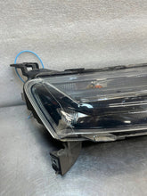 Load image into Gallery viewer, Frontscheinwerfer Dacia Spring 266008993R Rechts Scheinwerfer Headlight SCH9353990765gm