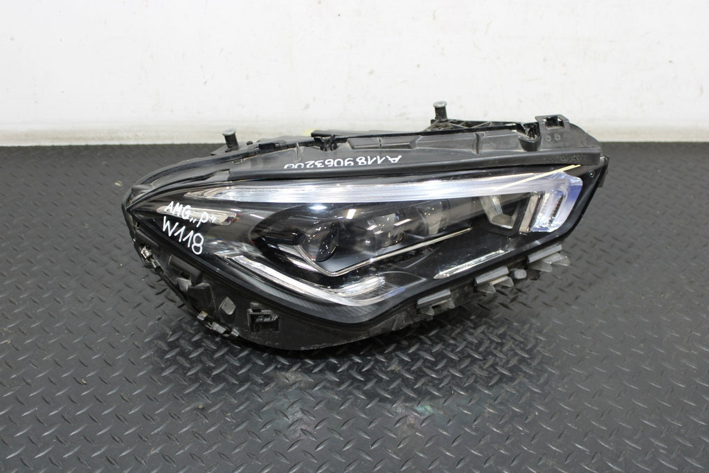 Frontscheinwerfer Mercedes-Benz Cla Amg A1189063200 A1189063100 LED Ein Satz SCH9146666387cb