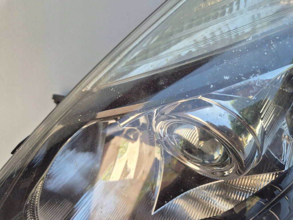 Frontscheinwerfer Renault Clio III 8200775869 Links Scheinwerfer Headlight SCH8819839345bx