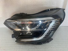 Laden Sie das Bild in den Galerie-Viewer, Frontscheinwerfer Renault Captur II 260601693R LED Ein Stück (Rechts oder Links) SCH5713845265cd