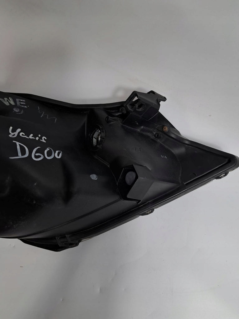 Frontscheinwerfer Toyota Yaris Links Scheinwerfer Headlight