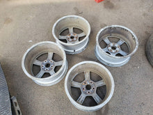 Laden Sie das Bild in den Galerie-Viewer, 1x Alufelge 17 Zoll 5x120 8V0601025S Audi A3 Rim Wheel FEL7105935366qp
