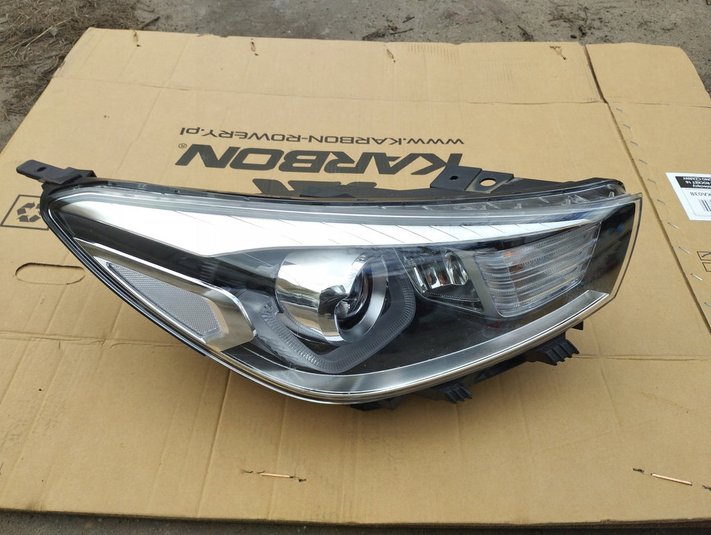 Frontscheinwerfer Kia Rio 92102-H8 Rechts Scheinwerfer Headlight