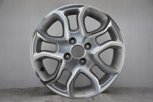 Load image into Gallery viewer, 1x Alufelge 15 Zoll 5.5&quot; 4x100 52ET Glanz Silber 529101Y200 Kia Picanto