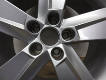 Load image into Gallery viewer, 1x Alufelge 16 Zoll 7.0" 5x100 46ET 6V0601025B Skoda Fabia Iii Rim Wheel FEL6910762131ag
