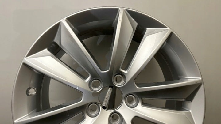 1x Alufelge 17 Zoll 7.0" 5x108 40 5ET Glanz Silber 31471309 Volvo Rim Wheel FEL4882829143oo