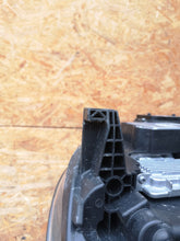 Laden Sie das Bild in den Galerie-Viewer, Frontscheinwerfer Ford C Max LED Rechts Scheinwerfer Headlight SCH2346725652om