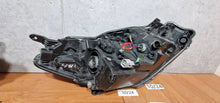 Load image into Gallery viewer, Frontscheinwerfer Toyota Yaris MIA12811 Links Scheinwerfer Headlight