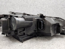 Laden Sie das Bild in den Galerie-Viewer, Frontscheinwerfer VW Polo 2G1941773SCZ Links Scheinwerfer Headlight SCH7888321928ma