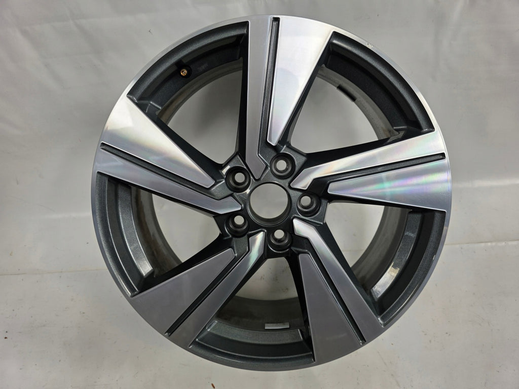 1x Alufelge 18 Zoll 7.0" 5x112 45ET Glanz Graphit 81A601025G Audi Q2 Mg FEL1272449435zs