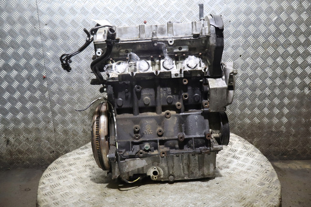 Motor Audi Tt APP 1.8 180PS 132kW 2000 Benzin Engine Unkomplett