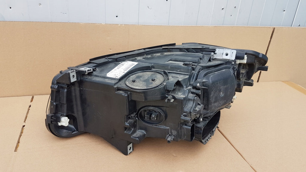 Frontscheinwerfer BMW F11 F10 A8734391208 7343912 Bi-Xenon Rechts Headlight SCH2637483759hn