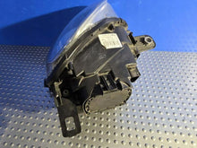 Laden Sie das Bild in den Galerie-Viewer, Frontscheinwerfer Mini Countryman R60 9801039-04 Xenon Links Headlight SCH7451399827vk