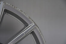 Load image into Gallery viewer, 1x Alufelge 19 Zoll 8.0&quot; 5x112 27ET Glanz Silber 8R0601025CD Audi Rim Wheel