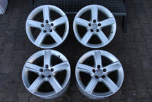 Laden Sie das Bild in den Galerie-Viewer, 4x Alufelge 17 Zoll 7.0" 5x112 37ET Glanz Silber 8R0071497 Audi Q5 Rim Wheel FEL7427913768ot
