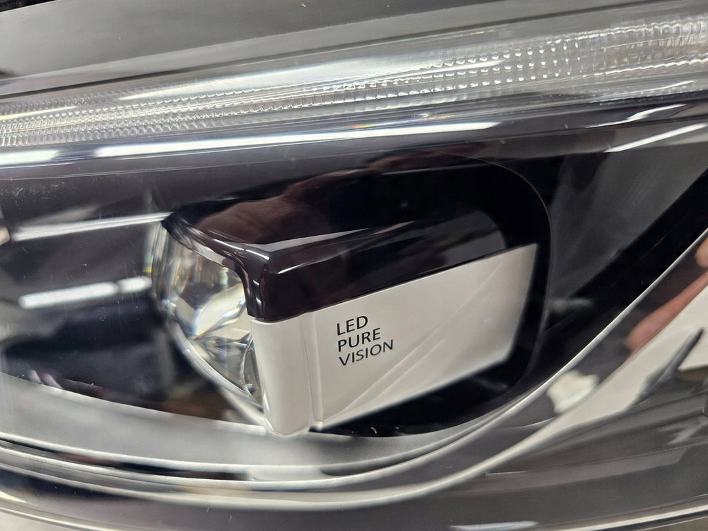 Frontscheinwerfer Renault Koleos II 260604608R Full LED Links Headlight