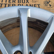 Laden Sie das Bild in den Galerie-Viewer, 1x Alufelge 17 Zoll 6.5" 5x112 44ET Glanz A1774010300 Mercedes-Benz W177 FEL6209779370ww