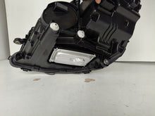 Laden Sie das Bild in den Galerie-Viewer, Frontscheinwerfer Mercedes-Benz W213 A2139067609 LED Rechts Headlight SCH1444380533nk