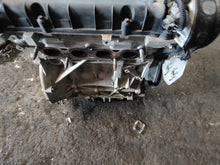 Laden Sie das Bild in den Galerie-Viewer, Motor Ford Fiesta II Fbd BM5G 1.6 97PS 71kW 2011 Benzin Engine Unkomplett MOT8414252884cy