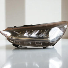 Laden Sie das Bild in den Galerie-Viewer, Frontscheinwerfer Ford Focus NX7B-13E015-CD Full LED Links Headlight SCH3469033069po