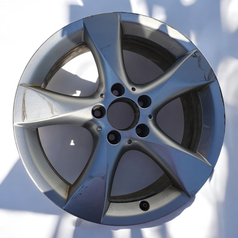 1x Alufelge 17 Zoll 7.5" 5x112 52 5ET Glanz Silber A2464010502 Mercedes-Benz