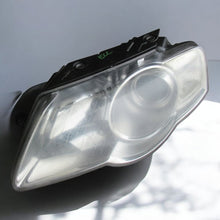 Laden Sie das Bild in den Galerie-Viewer, Frontscheinwerfer VW Passat 3C0941005 1EL247014-11 Links Scheinwerfer Headlight