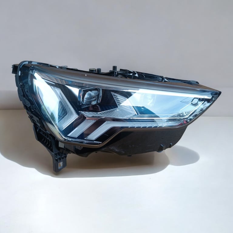 Frontscheinwerfer Audi Q3 83A941036 LED Rechts Scheinwerfer Headlight