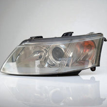 Laden Sie das Bild in den Galerie-Viewer, Frontscheinwerfer Saab 9-3 93 Links Scheinwerfer Headlight