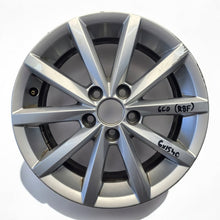 Load image into Gallery viewer, 1x Alufelge 15 Zoll 6.0" 5x100 40ET Glanz Silber 6C0601025M VW Polo Rim Wheel FEL8064732789id