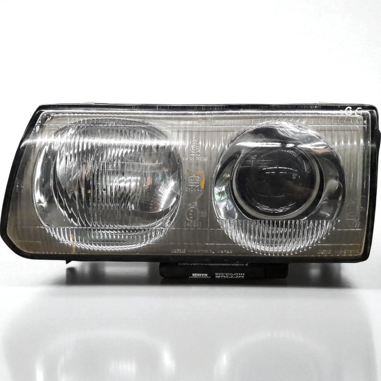 Frontscheinwerfer Mitsubishi Delica 100-37619 Links Scheinwerfer Headlight