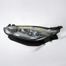 Laden Sie das Bild in den Galerie-Viewer, Frontscheinwerfer Ford Fiesta C1BB13W030-CG LED Links Scheinwerfer Headlight