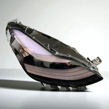 Laden Sie das Bild in den Galerie-Viewer, Frontscheinwerfer Tesla Model 3 1077376-50-B 1077376 LED Rechts Headlight