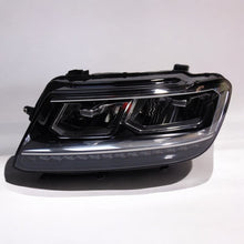 Laden Sie das Bild in den Galerie-Viewer, Frontscheinwerfer VW Tiguan 5NB941035B 030110123100 LED Links Headlight