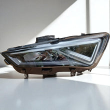 Laden Sie das Bild in den Galerie-Viewer, Frontscheinwerfer Seat Leon 5FB941007F 90188325 LED Links Scheinwerfer Headlight