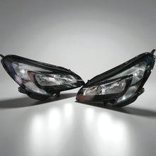 Laden Sie das Bild in den Galerie-Viewer, Frontscheinwerfer Opel Corsa E 13381335 Links Scheinwerfer Headlight SCH9315600224tf